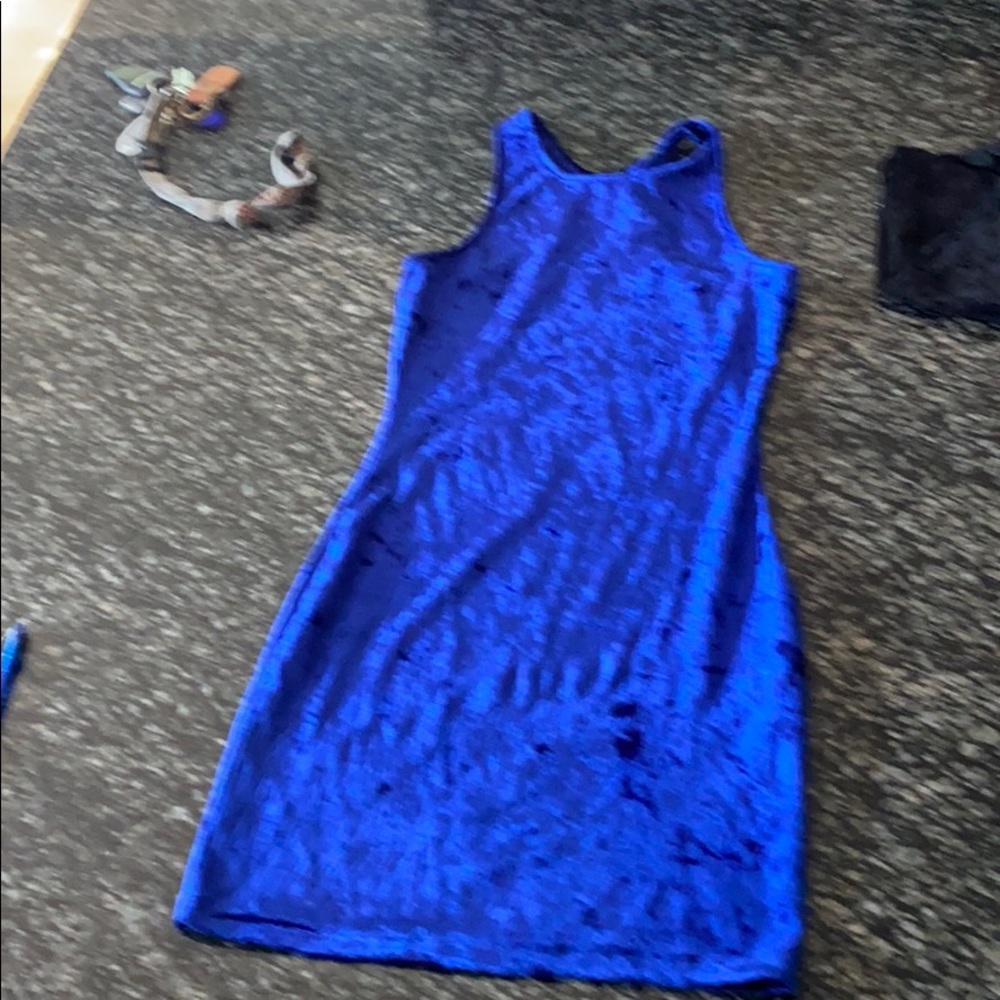 Blue velvet party dress